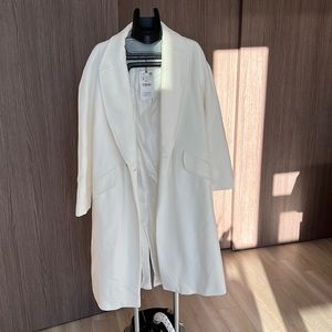 White fall coat with tags 100% cotton, very white pleasant to touch